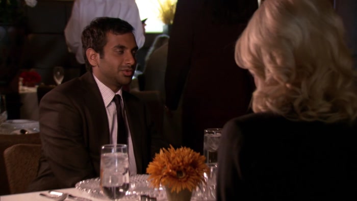 - COME ON, LESLIE. - THIS'LL BE A FUN GAME. 