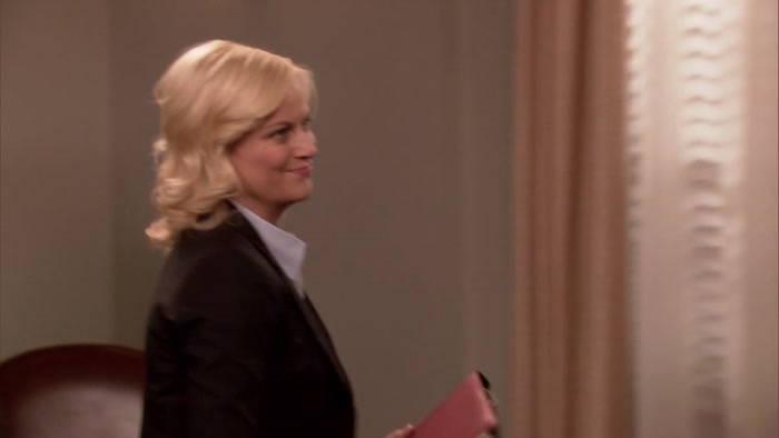 - HI, JOE. - WHAT'S UP, KNOPE? 