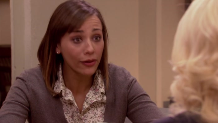 YOU'RE AN INTELLIGENT, CLASSY, ATTRACTIVE WOMAN. 