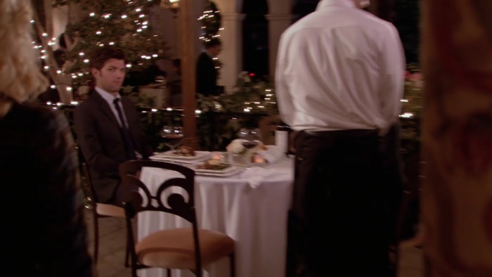 LESLIE!  
