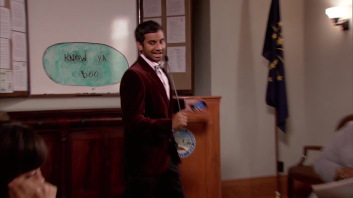 HEY, IT'S TOM HAVERFORD BACK HERE WITH KNOW YA BOO. 