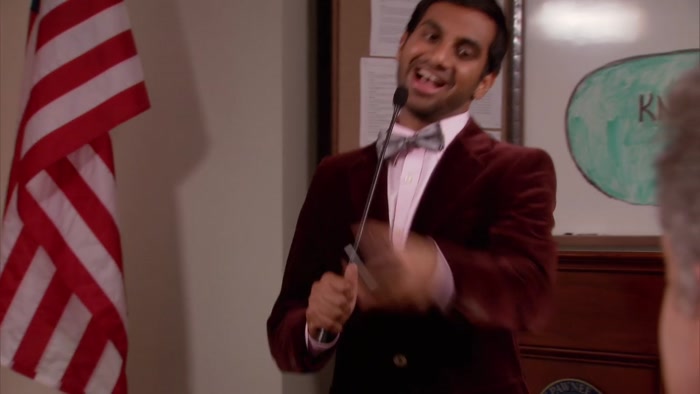 HEY, IT'S TOM HAVERFORD BACK HERE WITH KNOW YA BOO. 