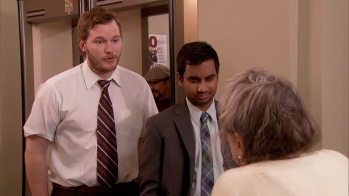 NICE TO MEET YOU, MA'AM. WHAT'S YOUR NAME? 