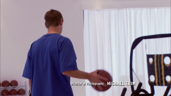 WE WANT PEOPLE TO SEE YOU WHEN THEY COME IN, DETLEF. 