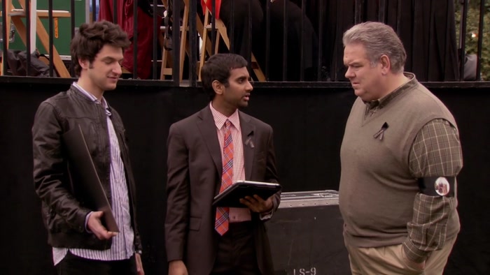 HEY, JERRY, DOES THIS LOOK BLACK TO YOU, TOO? 