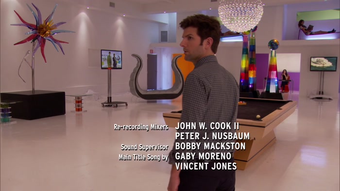 WHAT ARE YOU SUPPOSED TO DO WITH THAT THING? WITH THAT THING?