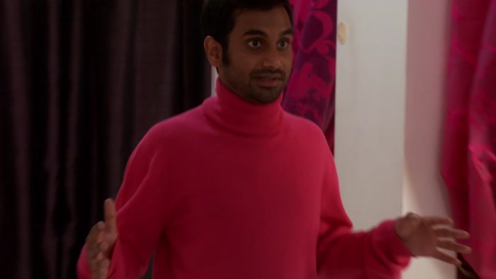 I'M A CASHMERE-VELVET CANDY CANE. 