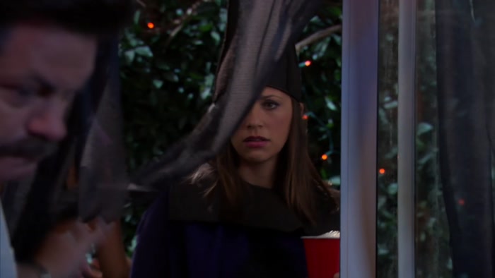 - WHY? - I NEED SMALL HANDS. 