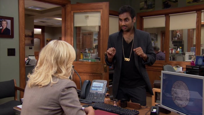 LESLIE KNOPE.  