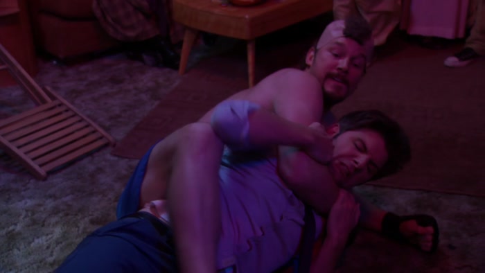 - LET GO OF ME. - HE'S GOT HIS BACK. 
