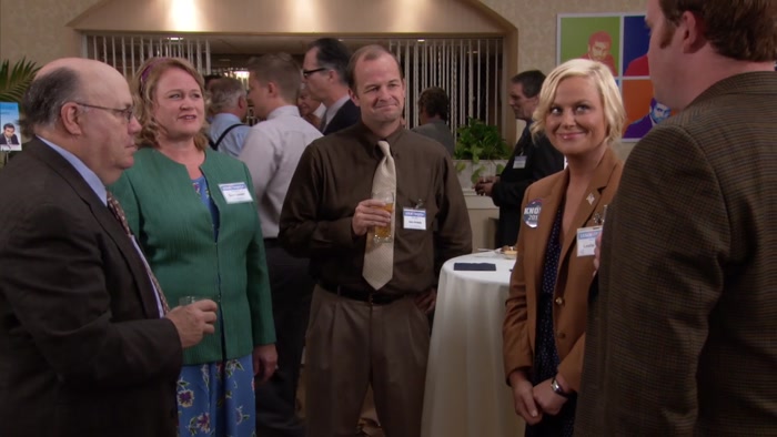 MM, I'VE NEVER SEEN YOU BUY A SALAD AT SUE'S SALADS. 
