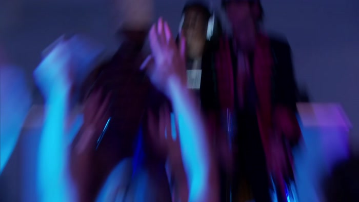ARE YOU GUYS HAVING A GOOD TIME TONIGHT? 
