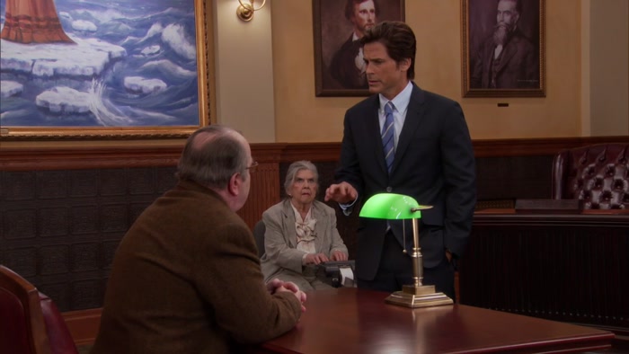 CAN YOU IDENTIFY LESLIE KNOPE IN THIS CHAMBER? 