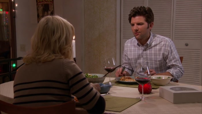 YOU'RE PUTTING AN AWFUL LOT OF SAL-GAR ON YOUR PASTA. 