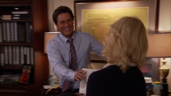 - THAT IS SO THOUGHTFUL! - AWW. 