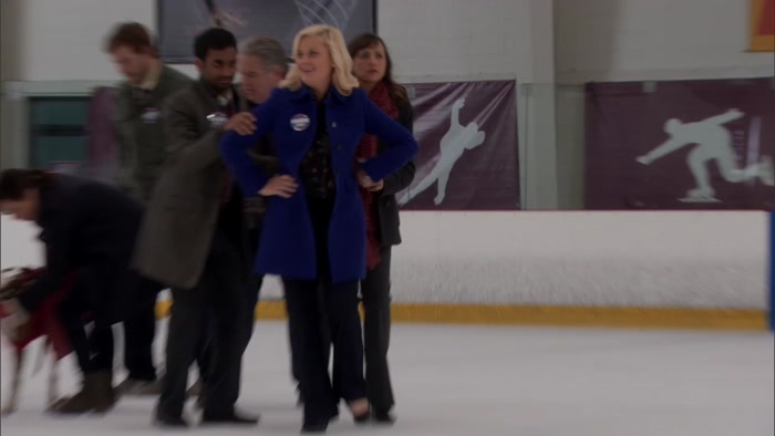 - GET OFF ME! - NO, I'M SCARED! 