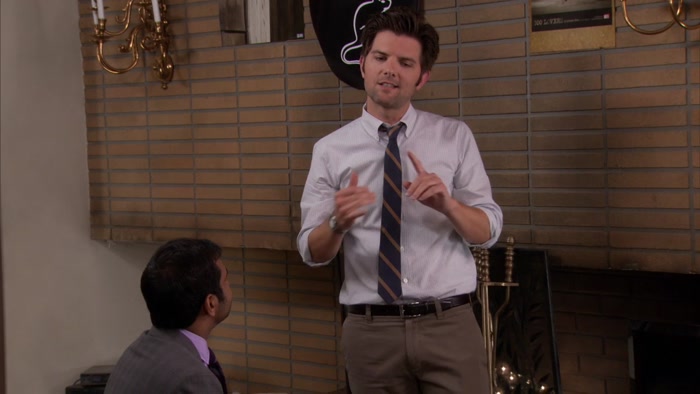 - IT'S SUCCINCT, IT'S PUNCHY. - IT'S MEAN. 
