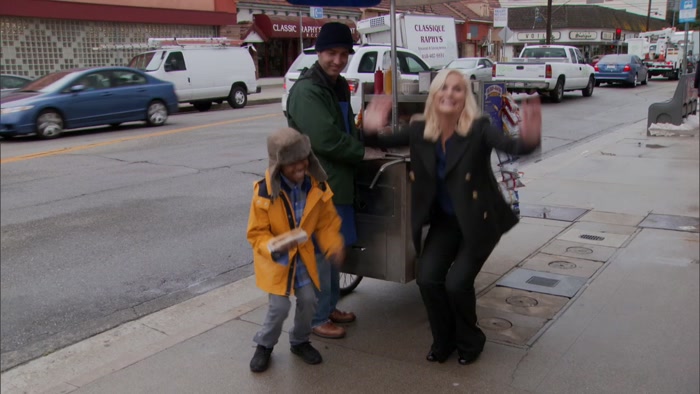 I'M LESLIE KNOPE,  