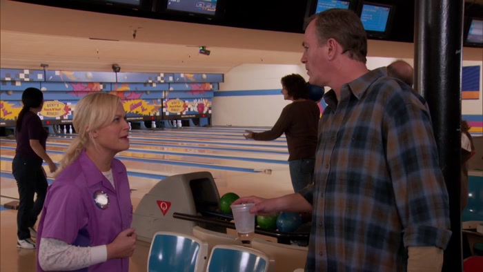 I AM A REALLY GOOD BOWLER. ASK RON. 