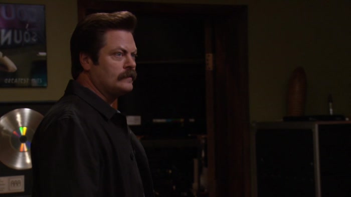 HUSTLE, PEOPLE, COME ON. JERRY... 