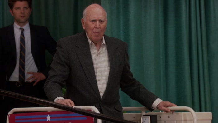 I ENDORSE BOBBY NEWPORT.  