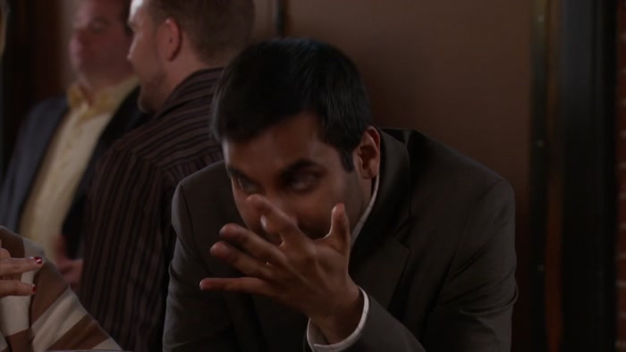 - YOU'RE LESLIE KNOPE! - RIGHT! 