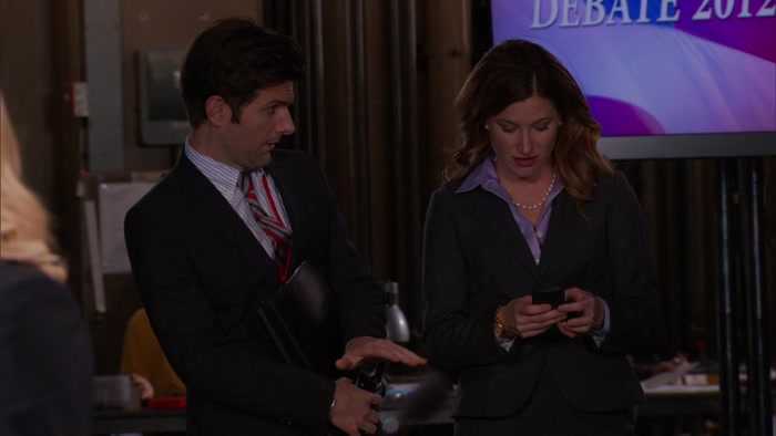 THAT PROBABLY PULLED HER EVEN WITH BOBBY. 