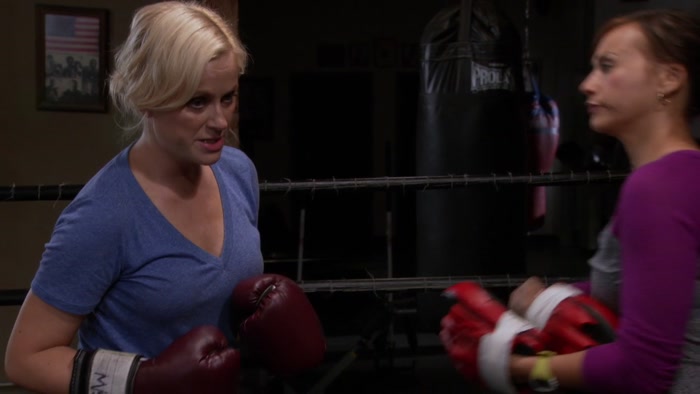 - OKAY. - GO ANOTHER EIGHT SECONDS. 