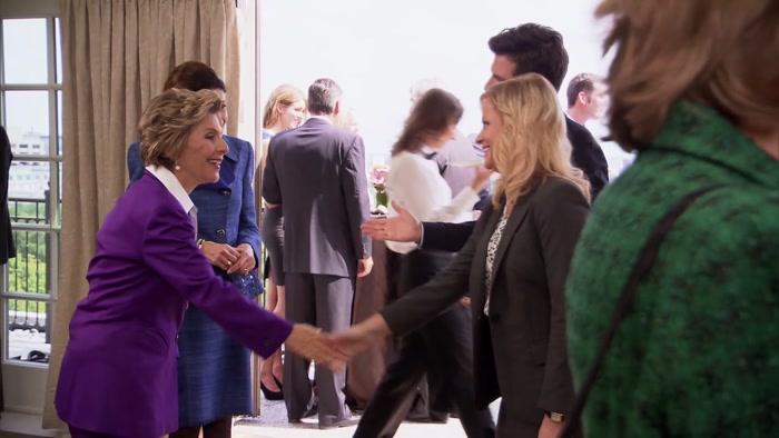 - A PLEASURE TO MEET YOU. - HOW DO YOU DO? 