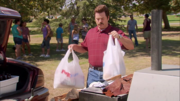 OH, MY GOD. FOOD. FOOD.  