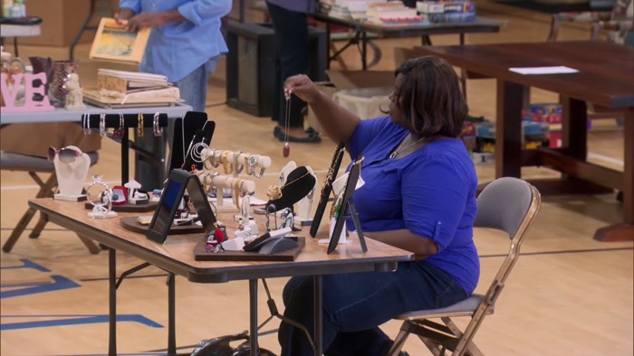 TO THROW A HUGE GARAGE SALE FUNDRAISER FOR JERRY 
