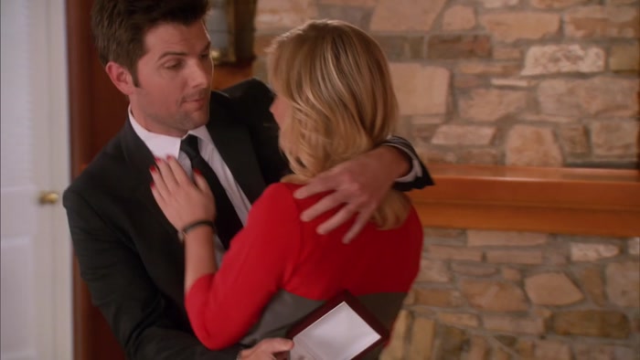 - MARRY ME? - OH, YEAH. 