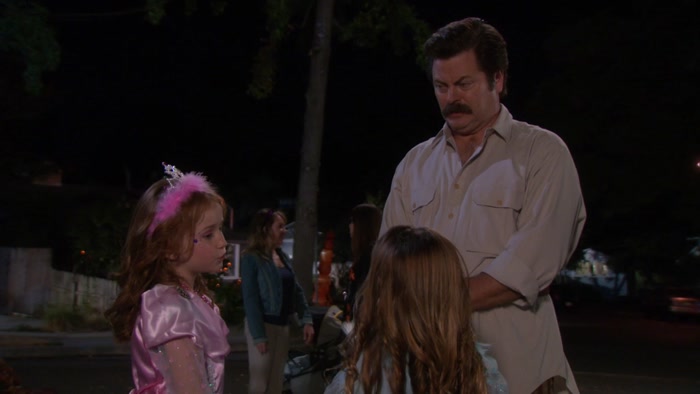 RON, ZOE BROKE MY TIARA!  