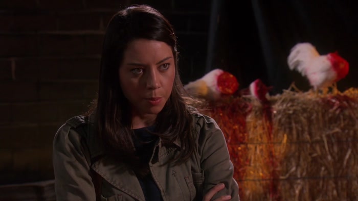 - YOU HATE THIS SHOW. - I LOVE THIS SHOW. 