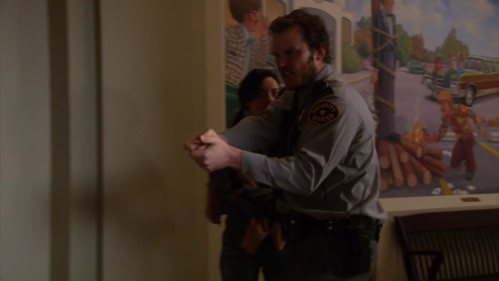 A CHILD SPY, SENT TO STEAL THE NECKLACE?  