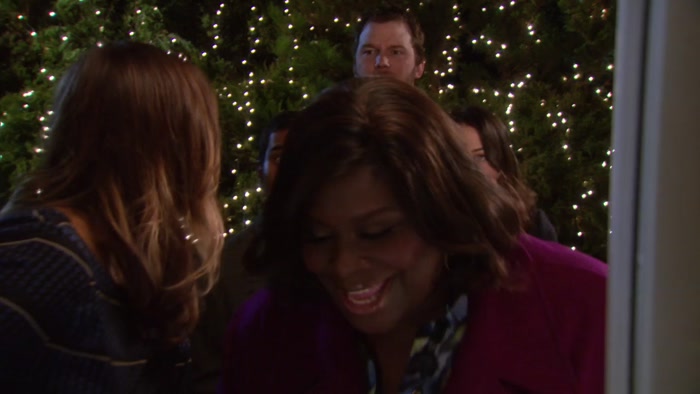 - WHAT? DONNA! - MERRY CRITCHES, BITCHES! 