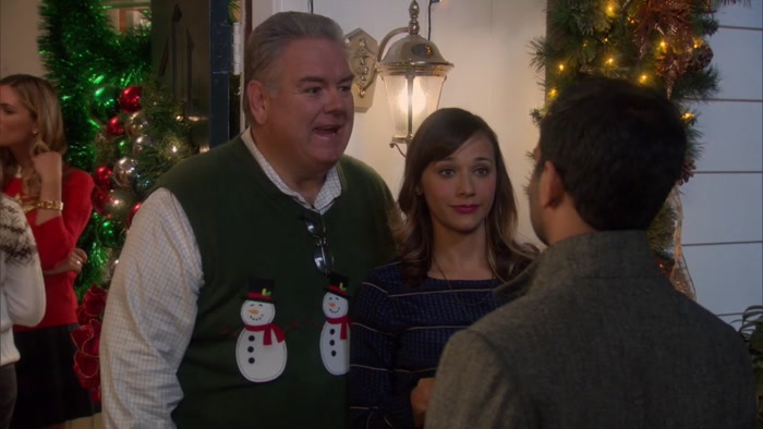 HI, JERRY. WE GOT YOU A GIFT. MERRY CHRISTMAS. 