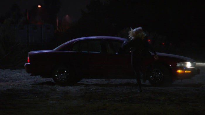 - GET AWAY FROM THIS CAR! - NO! 