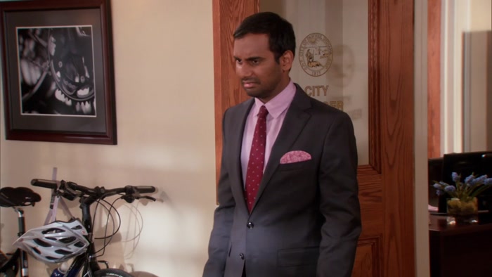 - YUCK. - HOW DO YOU NOT HAVE FOOD POISONING? 