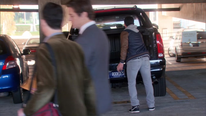 DOUCHE! HEY, DOUCHE! 