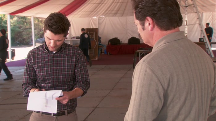 - TO PROMOTE THE GALA. - I'LL DO IT. 