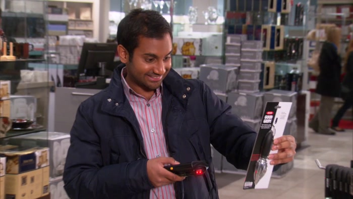 - YOU'RE GONNA NEED TWO OF THESE. - I DON'T WANT A CITRUS REAMER. 