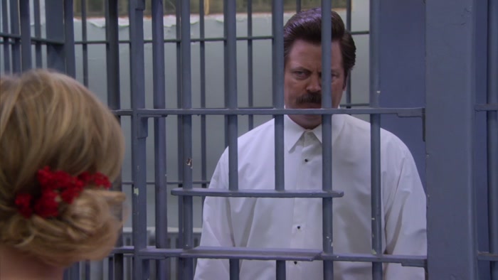 - LESLIE. - RON. 