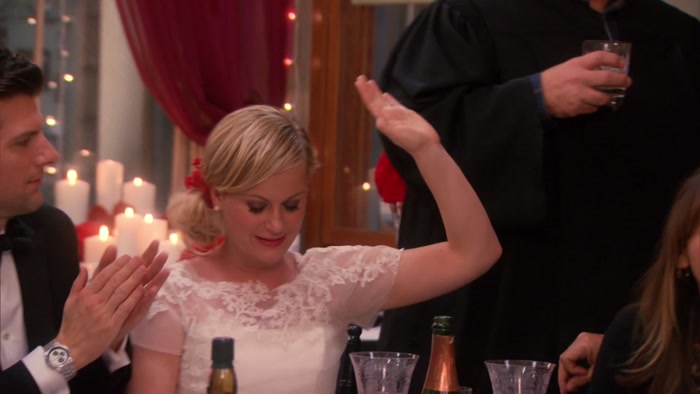 THERE WERE A LOT OF SIGNS THAT BEN AND I SHOULD GET MARRIED TONIGHT. 