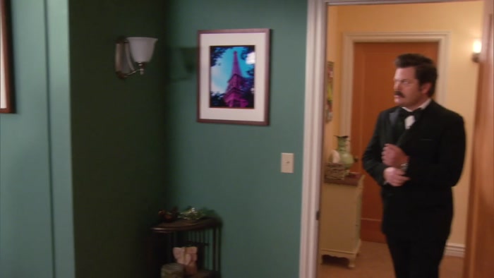 HOW MUCH DO YOU THINK ANN WOULD MISS THIS SCONCE? 