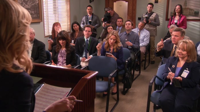 UH, COUNCILWOMAN KNOPE,  