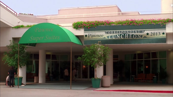 LADIES AND GENTLEMEN, WELCOME TO THE PAWNEE CORRESPONDENTS' LUNCH, 