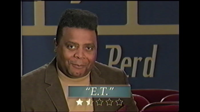 WHICH IS WHY I GIVE E. T. 11/2 STARS. 