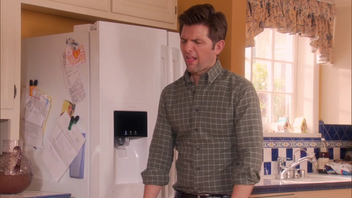 AH, I'M FEELING SWEATY. DO I LOOK SWE-- 