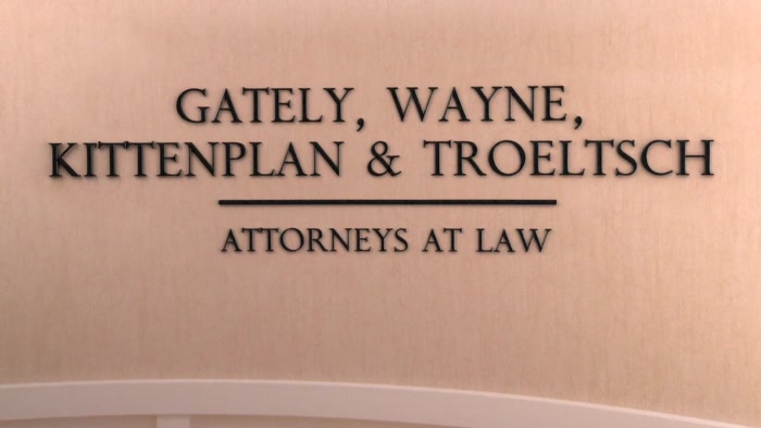 WELL, IF IT ISN'T THE DEFENDANT, RON SWANSUCK. 